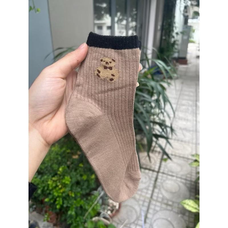 Product Introduction of Set 10 Đôi Tất Gấu Tông Nâu Cao Cổ Phong Cách Vitage 14
