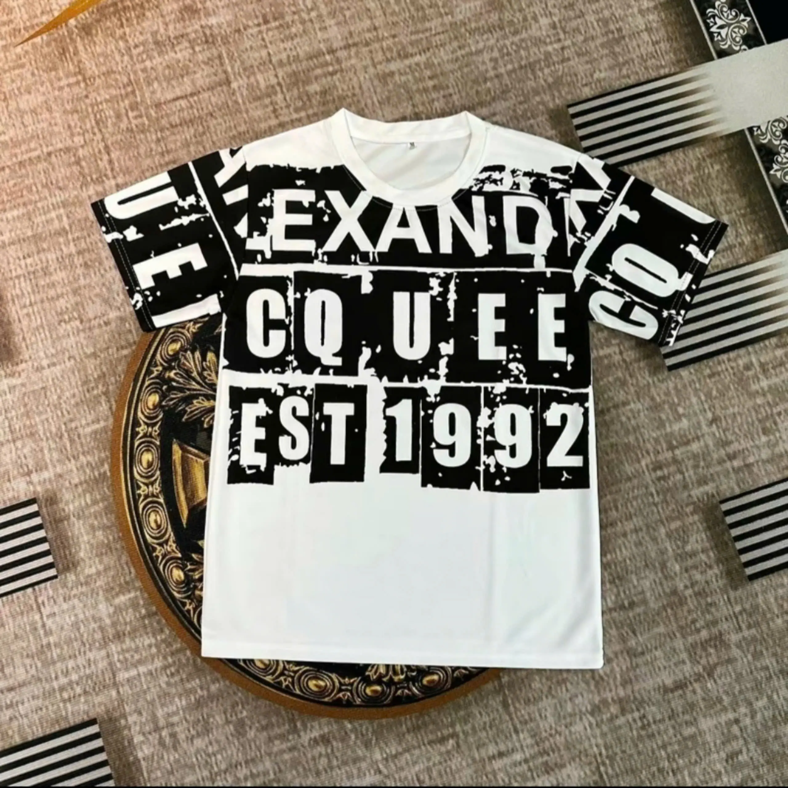 Áo thun Alexa Queen 1992 nam nữ cao cấp 100% Cotton form rộng cổ tròn hot trend - Menswear Nhung Dệt