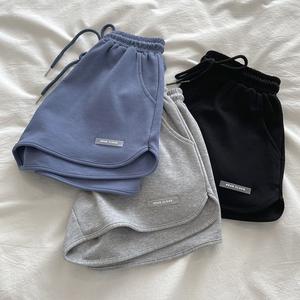 กางเกงกีฬาขาสั้น สำหรับผู้หญิง ลำลอง ทรงหลวม เอวสูง ยางยืด เหมาะสำหรับฟิตเนสและวิ่ง สไตล์ทรงเอ พื้นฐาน กางเกงโยคะ ขากว้าง เหมาะสำหรับฤดูร้อน