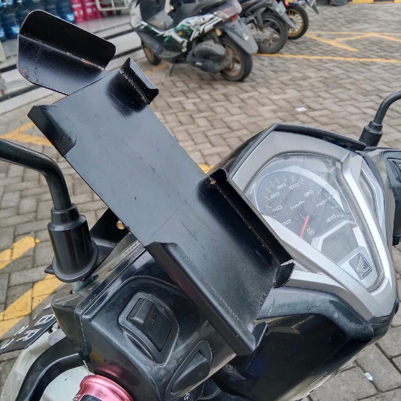 holder hp motor besi 5