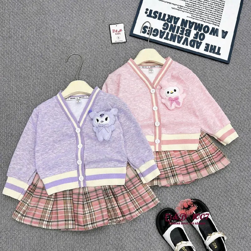 [MeoKids] C37 - Set Bộ Áo Len Lông Thỏ Bo Viền Phối Chân Váy Xếp Ly Kẻ Kèm Chú Gấu xinh 0