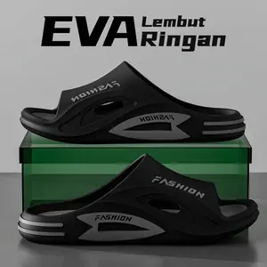 Sandal pria model baru gaya Korea trendy keren untuk dipakai di luar dengan harga murah