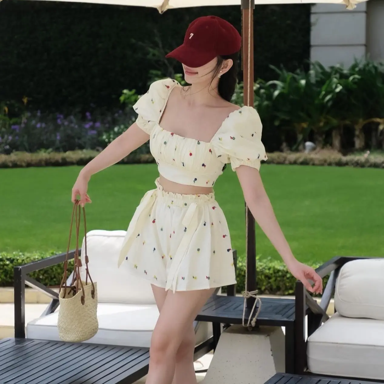 S50 Set hoa nhí áo cổ vuông tay phồng + quần xoè cột nơ  -MITRUC Nhung Nữ Top Women