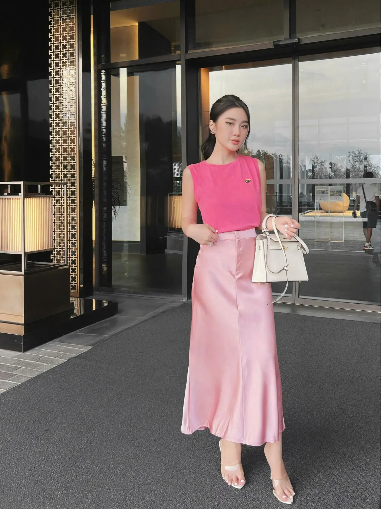 KHÁNH AN CLOTHING - CHÂN VÁY LỤA 4 MÀU CƠ BẢN Nữ