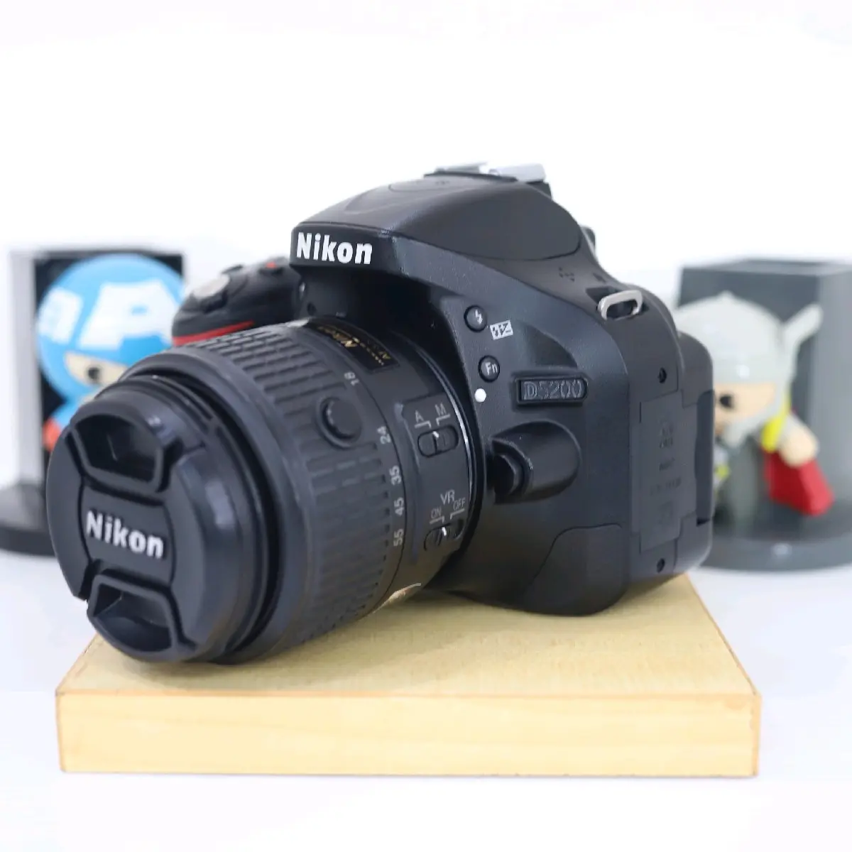 NIKON D5200 — KAMERA DSLR SIAP PAKAI 1080p