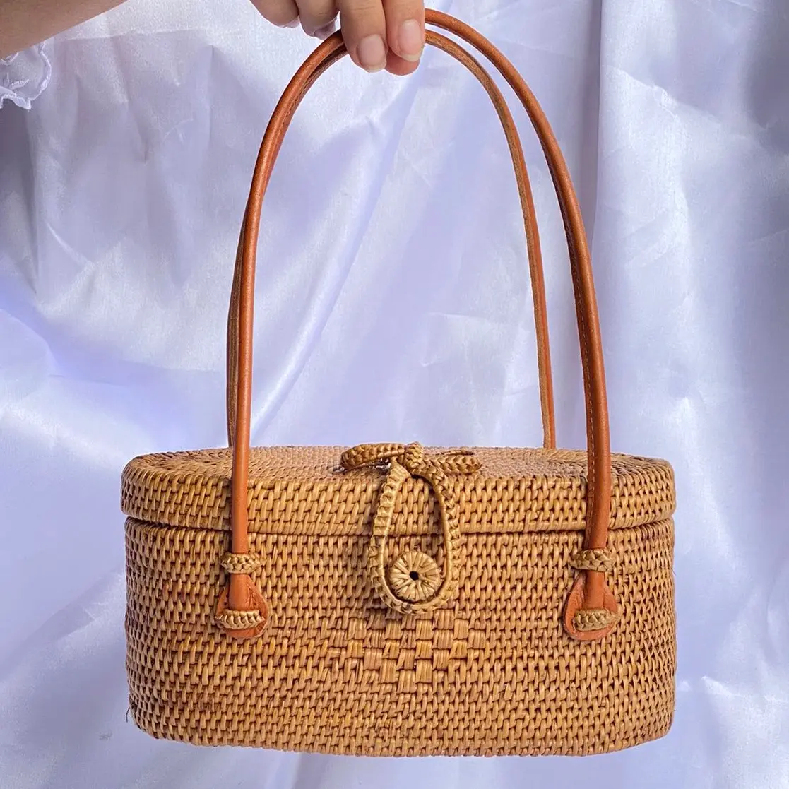 Pemuspan ate size M ( 20cmx10x10)