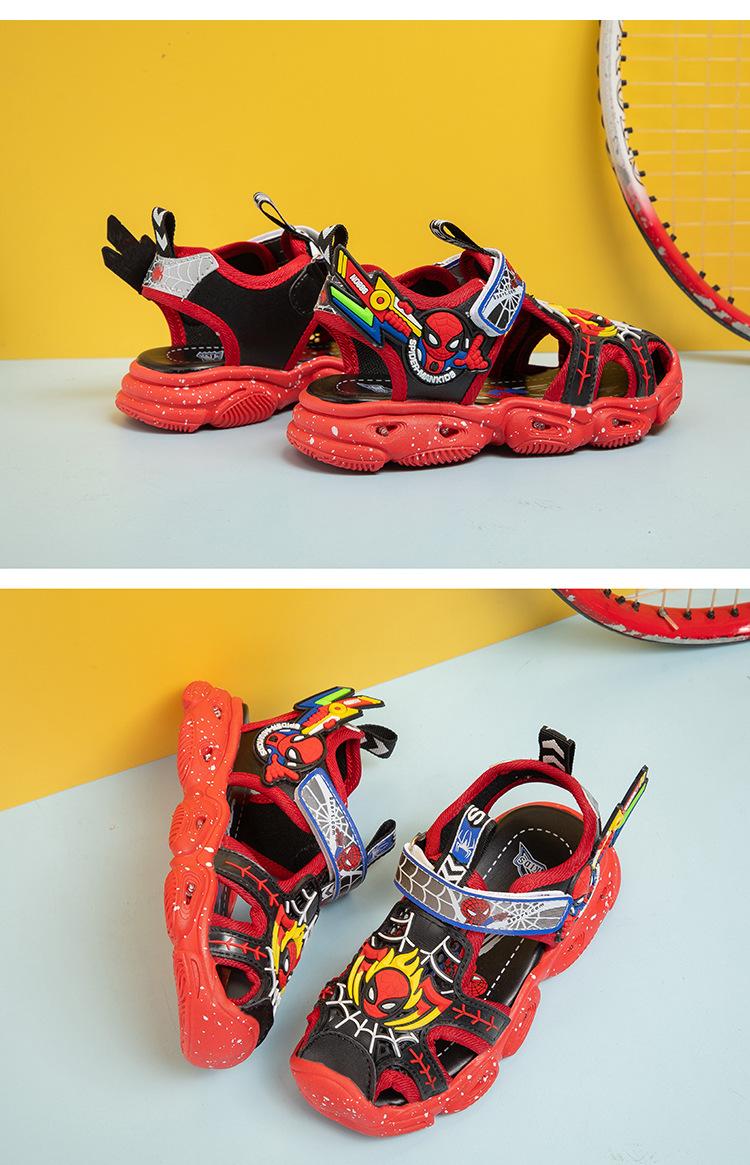 Product Introduction of Spider-Man with Light Children's Sandals 2024 Summer New Anti-Kick Closed Toe Sandals Boys Children Beach Shoes 29
