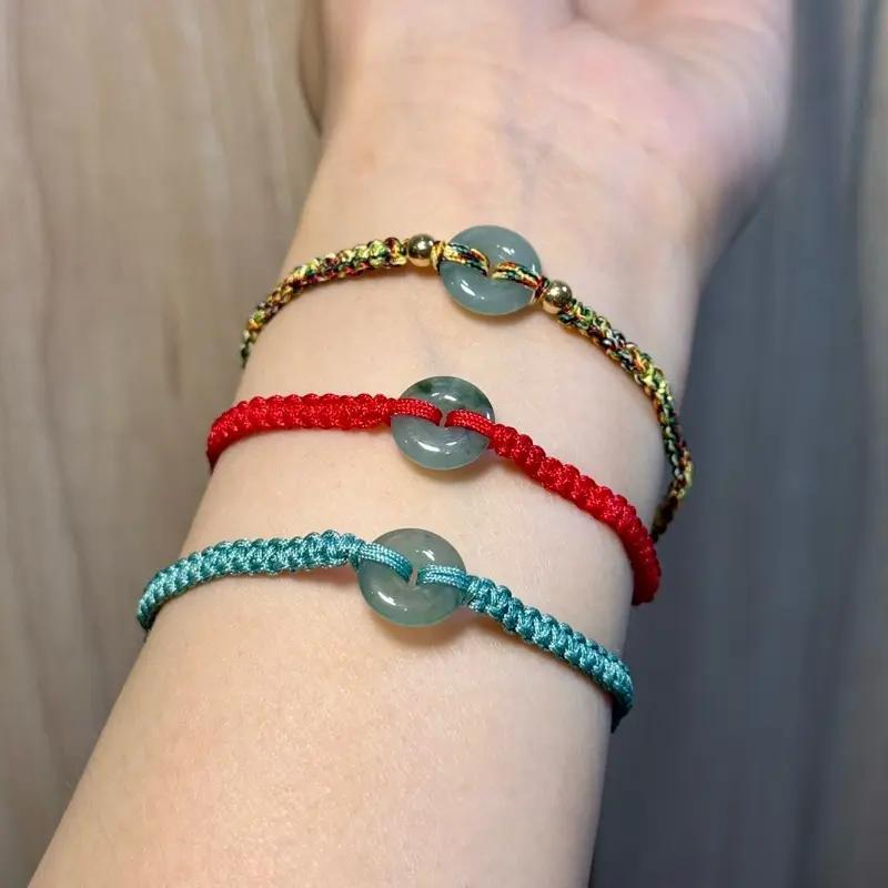 Vòng Khấu Bình An thắt tay ( theo size tay) màu dây đỏ 2