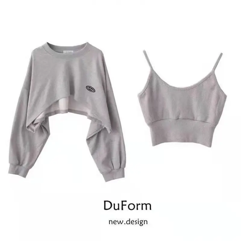 Niche Chic Top Short Spring and Autumn Sweater Women's Hot Girl Style Design Sense Batwing Sleeve 2023 New Fashion Coat Knitwear Womenswear Lingerie Knitting