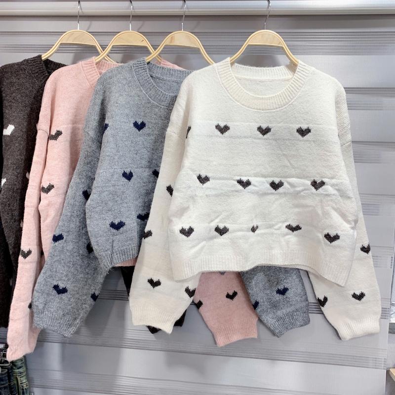 Áo len nữ cổ tròn tay dài phom croptop rộng vừa họa tiết đệt TIM MS7677 Women