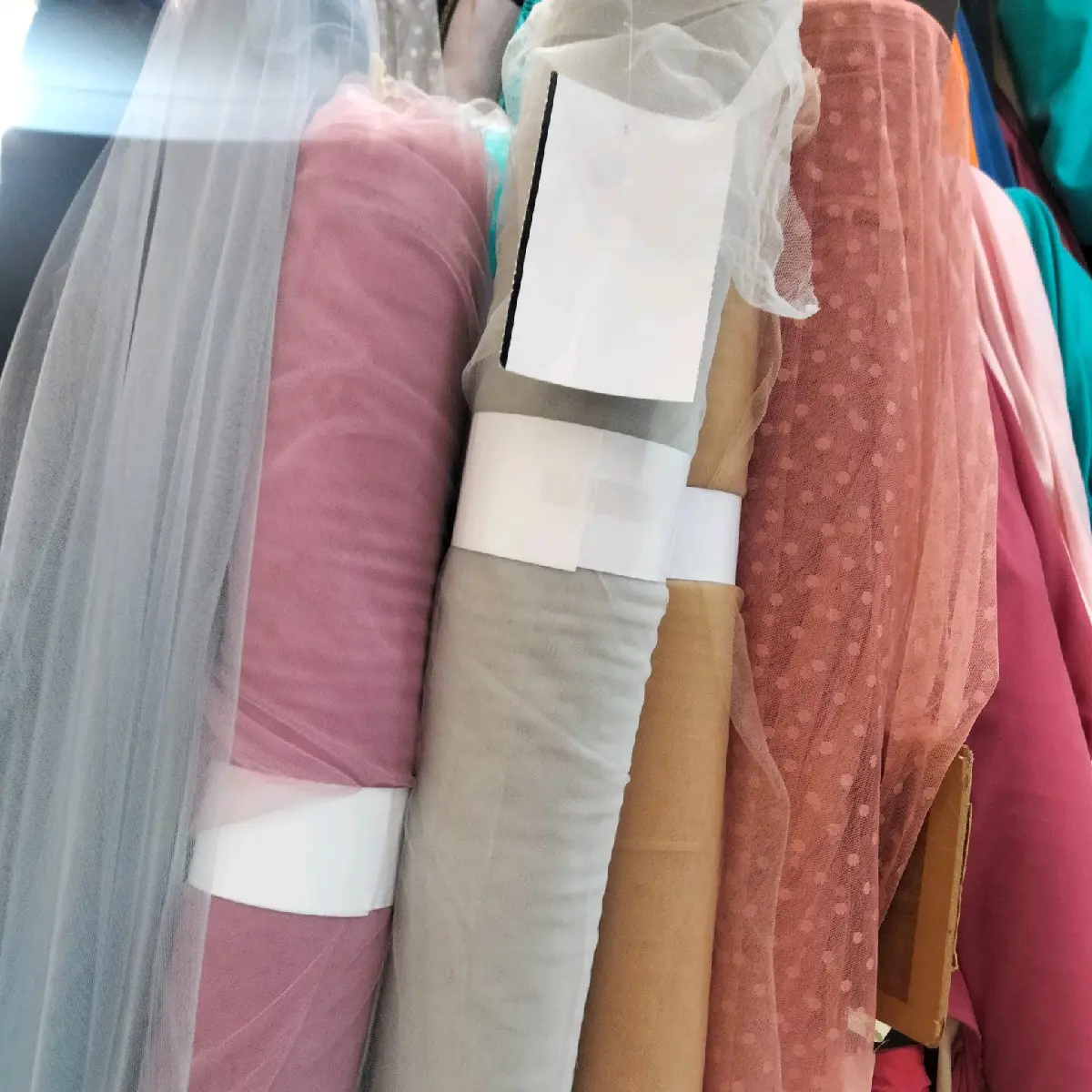 soft Tulle polos