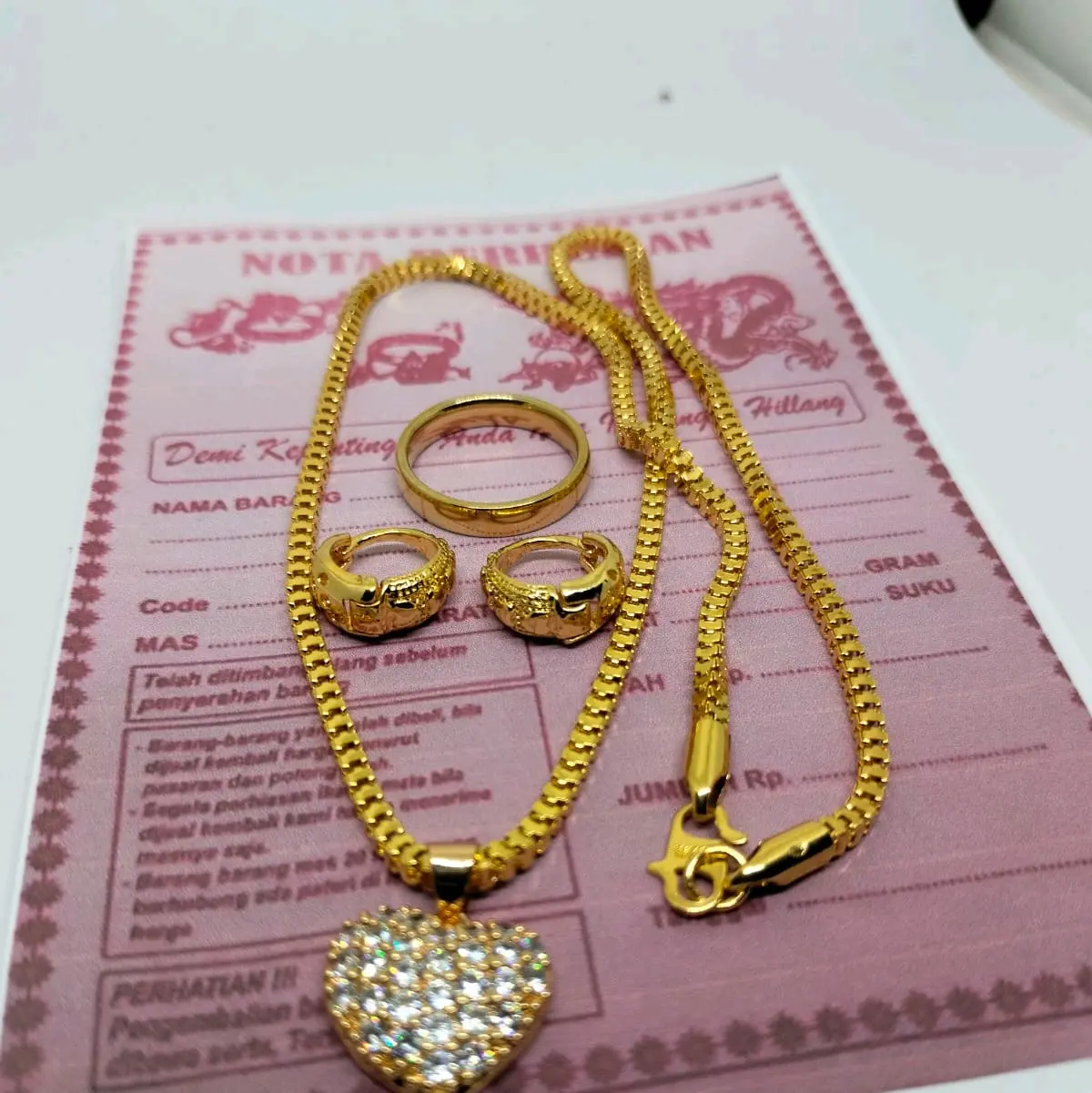 kalung Milano bonus anting dan cincin lapis emas muda kadar 77,9 import termewah anti luntur