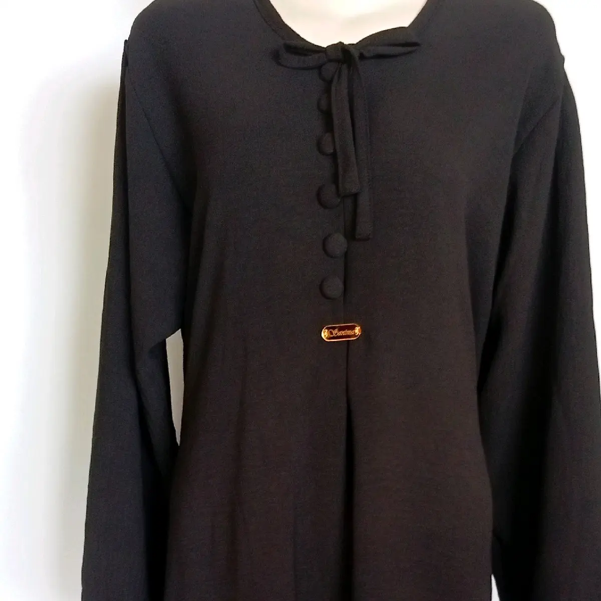 gamis hitam
