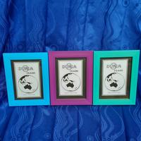 Gambar FRAME FOTO / FIGURA / PIGURA / BINGKAI 5R WARNA WARNI MINIMALIS - 5R Classic Merah  dari KnRAcc Kota Bandung 2 Tokopedia