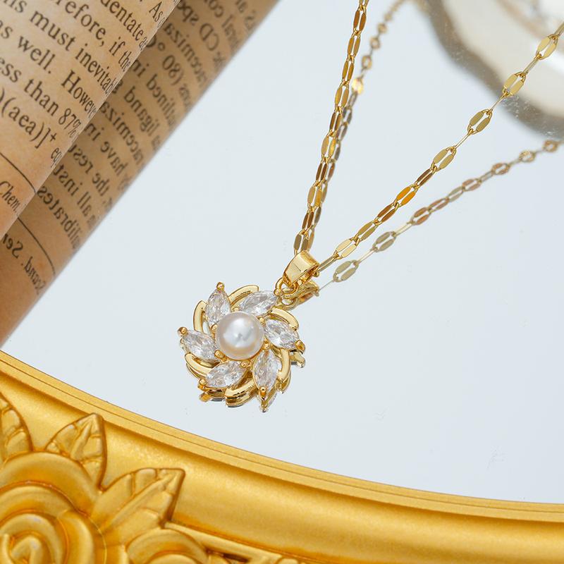 Product Introduction of Kalung Bunga Matahari, Bahan Keluli Titanium, dengan Zirkon Mutiara, Reka Bentuk Baharu Niche Mewah Rendah, Loket Rekaan Cantik, Kalung Elegan Jewelry Necklaces 4