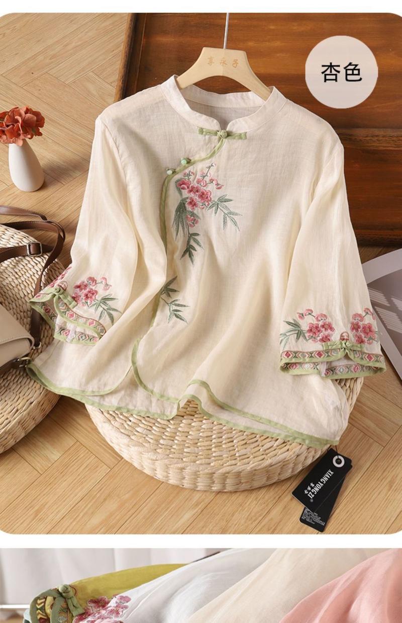 Product Introduction of Áo Cánh Cổ Điển Nút, Cổ Chân Đế, Vạt Nghiêng, Phong Cách Dân Tộc, Thêu Nặng, Làm Bằng Vải Lanh Bông, Tay Áo Ba Phần Tư, Dành Cho Nữ, Hàng Mới Về Mùa Hè 2025 Top Women Sơ Mi 14