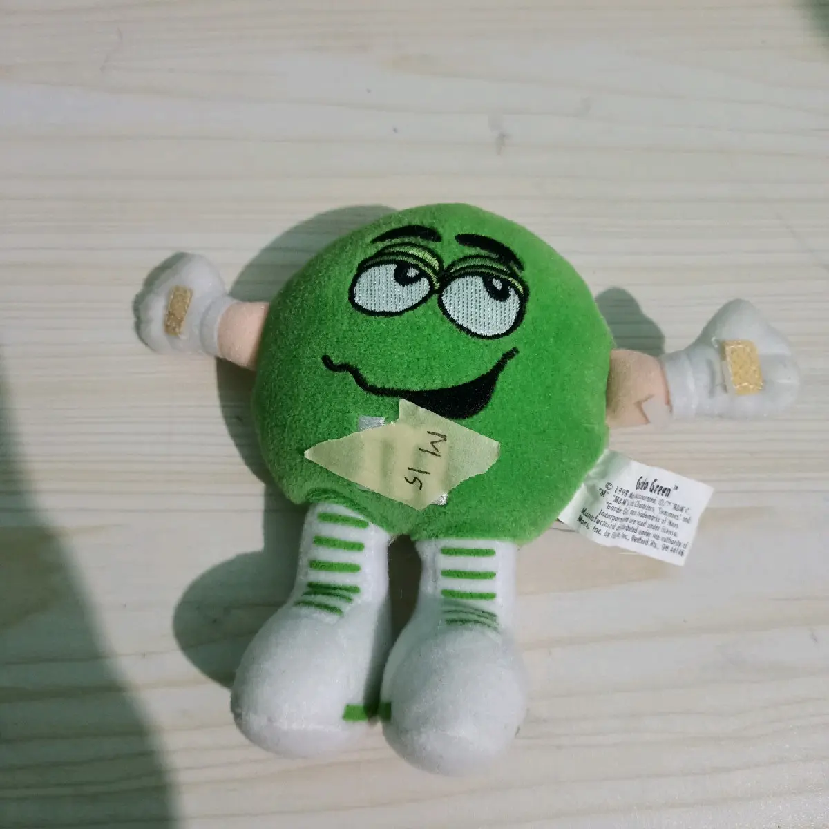 ganci M hijau
