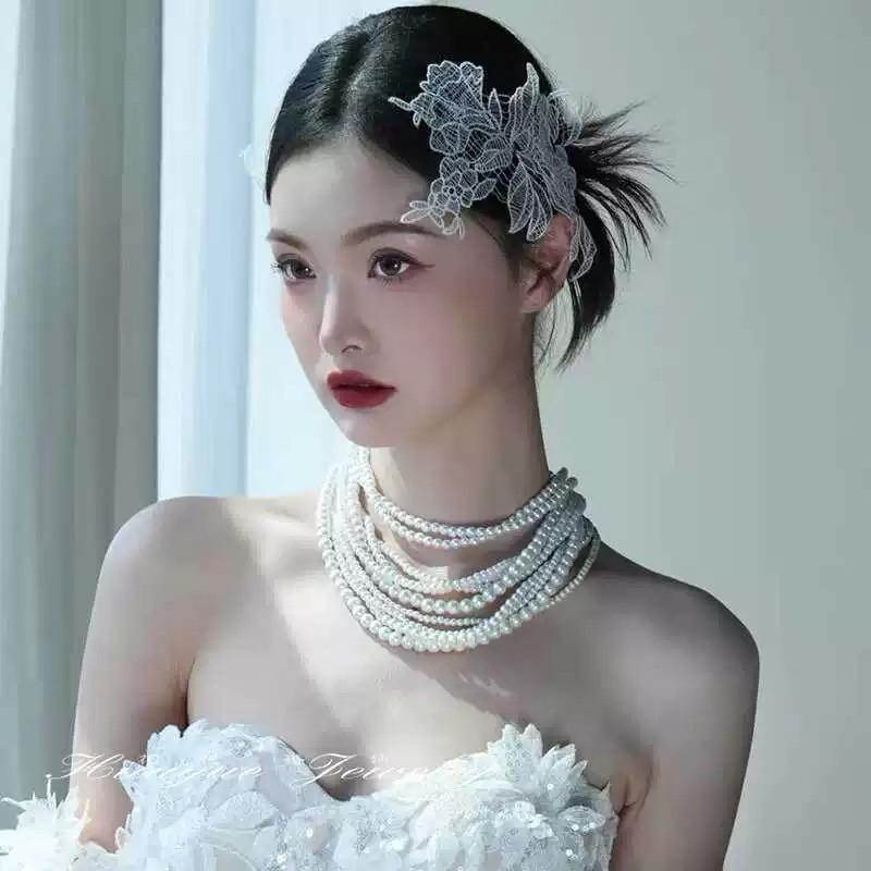 Hoa ren cài tóc cô dâu phong cách sang trọng tinh tế 4