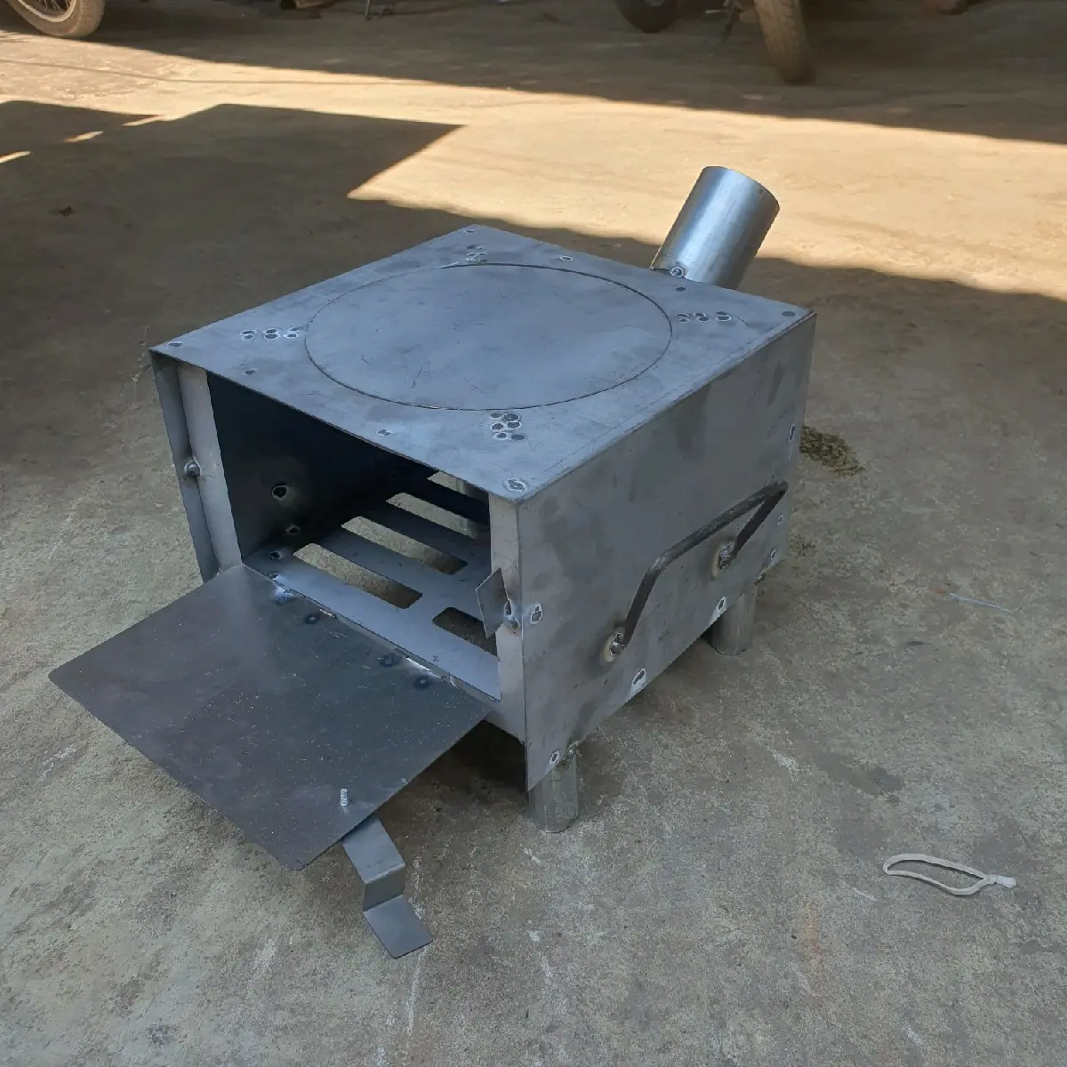 Bếp Củi Thông Minh Đa Chức Năng~Chống Đen Nồi(26×26×22cm)