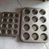 Gambar Loyang teflon cupcake muffin isi 12 anti lengket import Premium dari Mail Living Kab. Bandung 5 Tokopedia