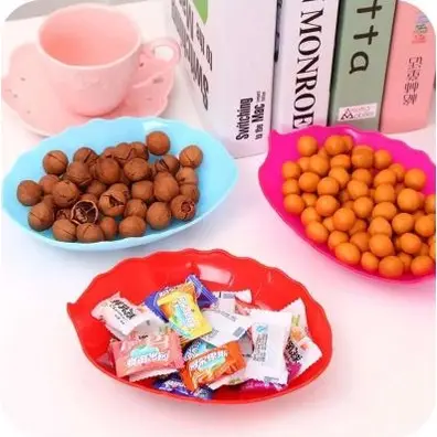 Piring Plastik Bentuk Daun Multi Fungsi / Piring Snack / Piring Sambal / Piring Lalap [JY] 1