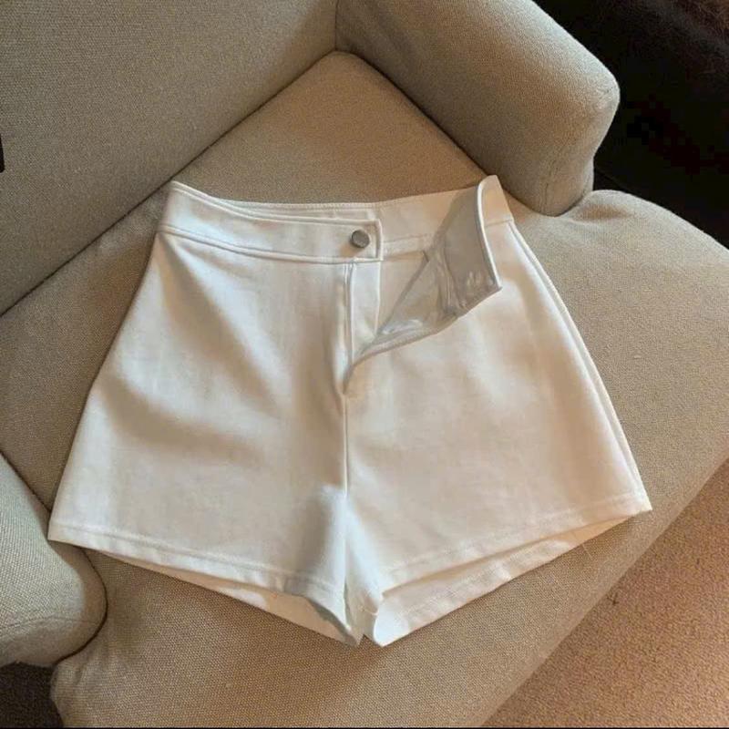 Quần Shorts Nữ Cạp Cao Dáng Ngắn,Có Túi Sau Có 2 Màu Đen Trắng Cơ bản.Ôm body Co Giãn 4 Chiều -Chất Vải Umi hàn Đẹp 2