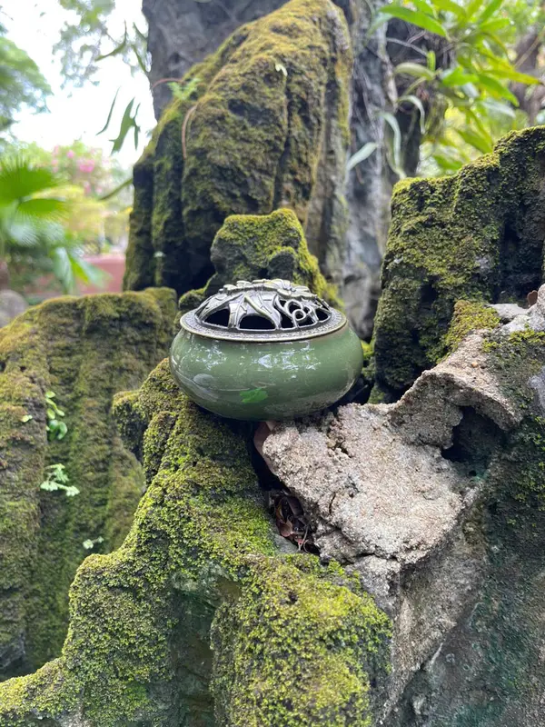 Lư Xông Trầm, Lư Đốt Trầm Hương, Đỉnh đốt nhang vòng bằng gốm sứ cao cấp nhiều mẫu - Upali Books 4