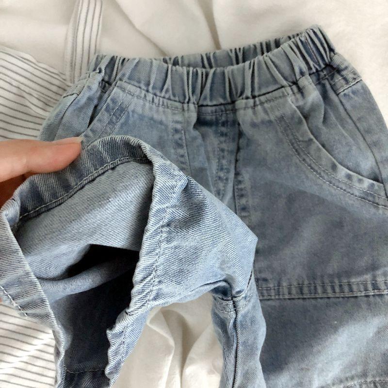 Product Introduction of 2025 Boy's Denim Shorts Summer New Loose Western Style Pants Children Thin Casual Handsome Shorts Fashion 8
