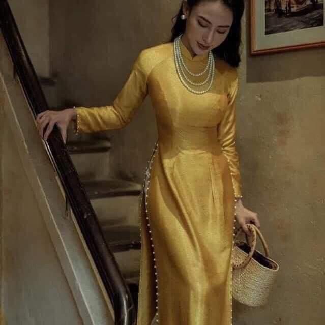Áo dài lụa vân gỗ nhẹ nhàng sang chảnh 3