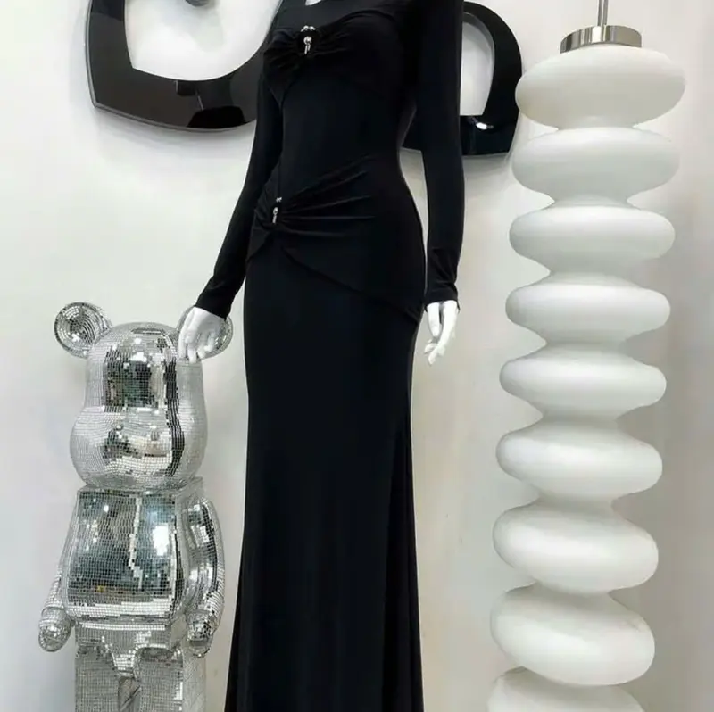 Đầm Ôm Body Tay dài đính khoen - Hình Thực, đầm dự tiệc - Thun QC dày đẹp Maxi Dress Woman 3