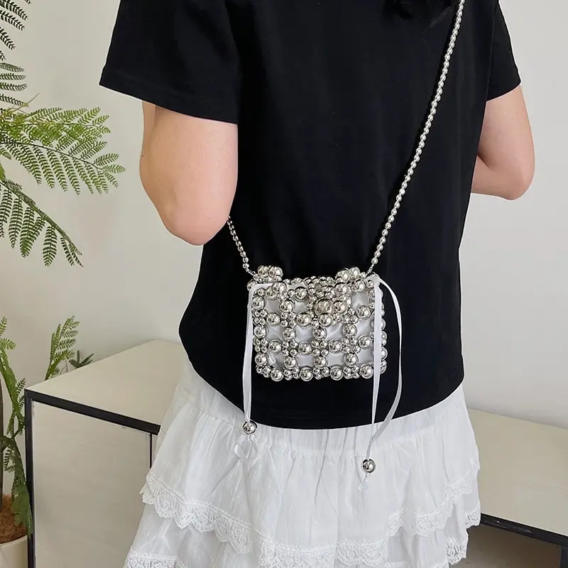 Túi xách nữ MINI Khôg VỪa đt 12cm form charm lưới hạt thời trang 3
