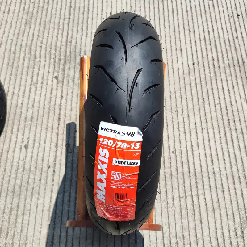 Ban Nmax ADV Maxxis Victra 110/70-13, 120/70-13, 130/70-13 dan 140/70-13 Accessories Motor 1