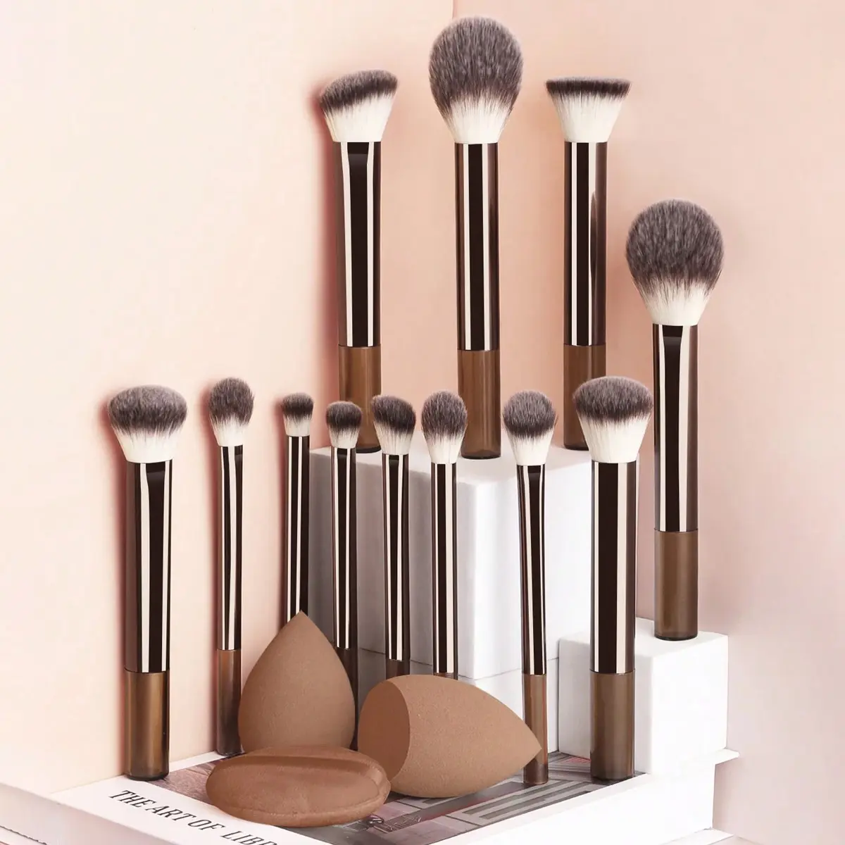 12 Long Tube Makeup Brushes Professional Makeup Brushes Brown Multicolor Pink Blush Brush Loose Powder Brush Factory