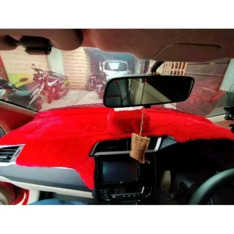 Karpet Bulu Alas Dashboard All New Honda Brio, Mobilio 2016-2024 Car 5