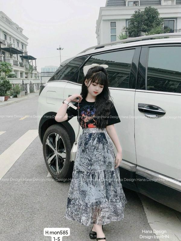 set đồ bé gái sành điệu , set váy hoa lá kèm áo suông cổ tròn ngắn tay lanh mát ( 17-30 kg) setváy setđồđichơi cả bộ quần áo  có cổ