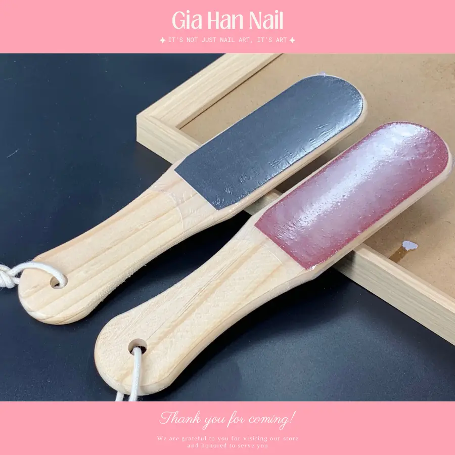 Cây chà gót chân cán nhựa và cán gỗ - GIA HAN Nail