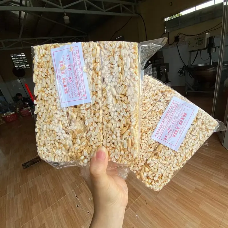 3 Cây Cốm Gạo nhà làm thơm ngon giòn tan ít ngọt 3
