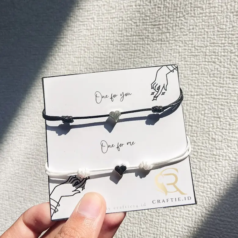 (SEPASANG / ISI 2) GELANG TALI COUPLE MINE AND YOURS CUBE LOVE / GELANG TALI COUPLE LOVE BINTANG BUNGA TABUNG KUPU KUPU / GELANG COUPLE AESTHETIC