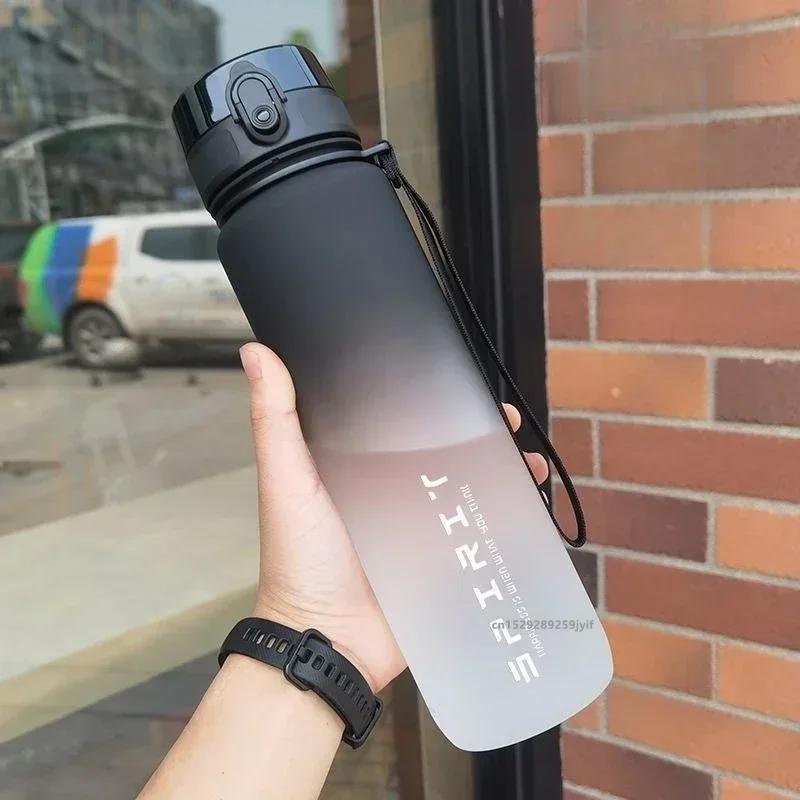 Bình Nước Thể Thao, 500ml / 650ml / 1000ml, Chống Rò Rỉ, Cốc Nhựa Nhiều Màu Sắc, Thích Hợp Để Uống Nước, Lý Tưởng Cho Các Hoạt Động Ngoài Trời Và Du Lịch, Cầm Tay, Thích Hợp Cho Phòng Tập Gym Thể Dục Và Thể Dục, Bình