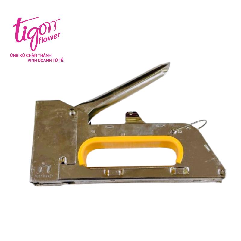 Máy bấm ghim trên gỗ Hu Dong - dùng để trang trí kệ gỗ hộp gỗ - tiện lợi nhanh chóng dễ sử dụng
