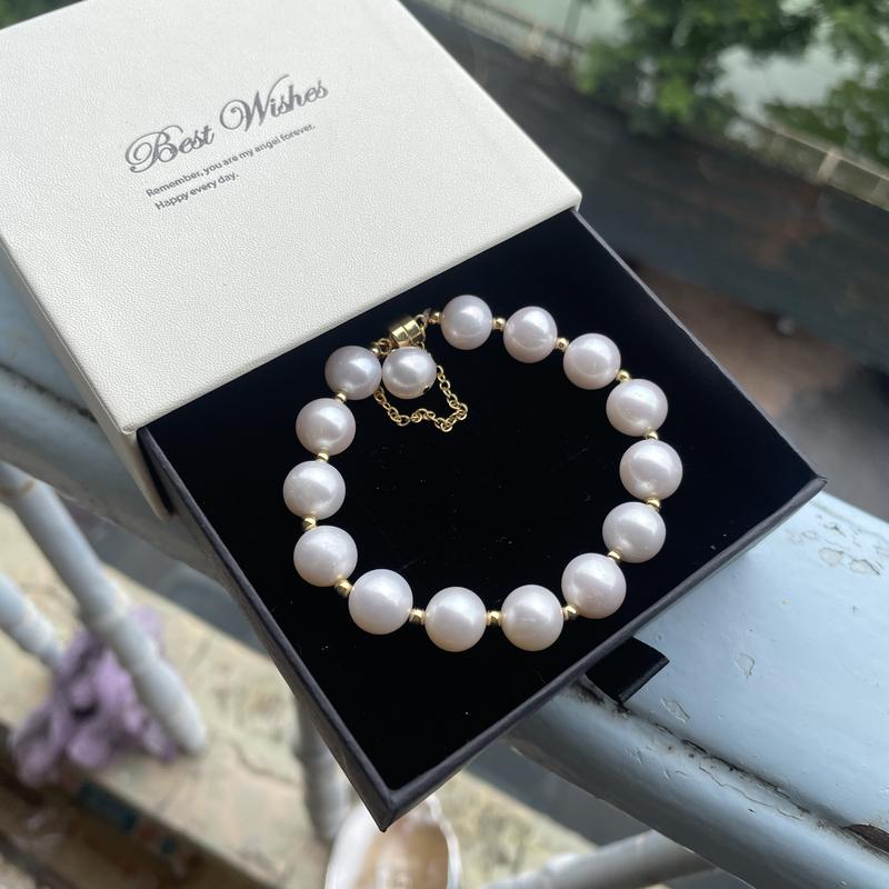 Lắc Tay Ngọc Trai Tròn Lớn Khoá Nam Châm Sang Trọng Pearl Farm 5