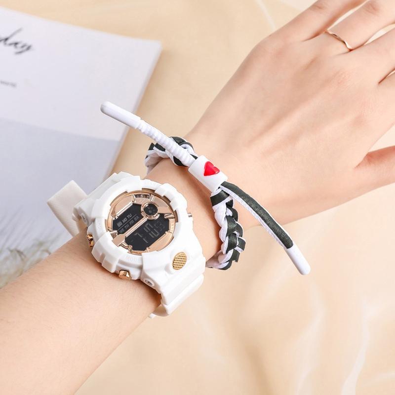 Product Introduction of Đồng Hồ Đeo Tay Thể Thao Reloj Cho Nam, Thời Trang Mới, Màn Hình Điện Tử, Không Thấm Nước, Lcd, Kỹ Thuật Số, Đồng Hồ Bấm Giờ, Ngày Tháng, Cao Su 23