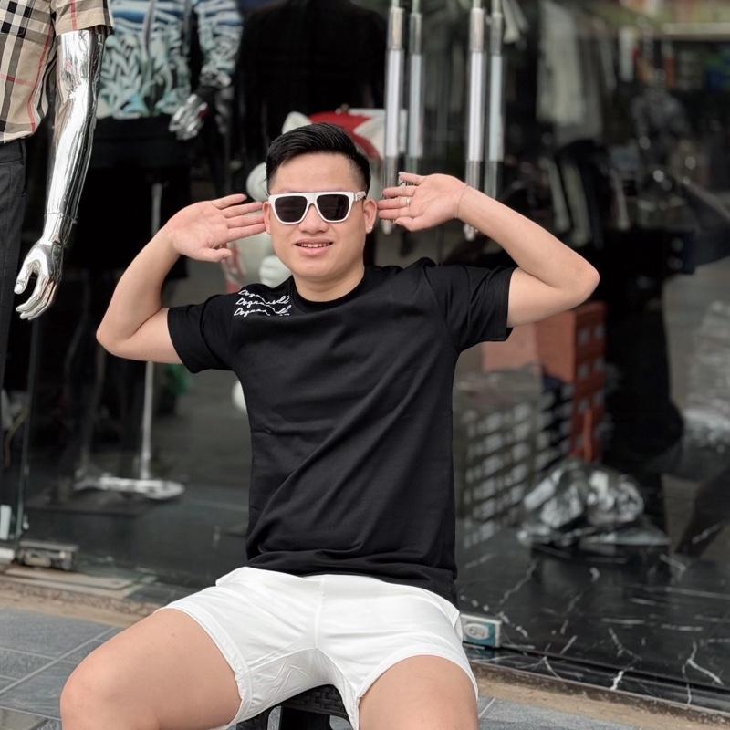 Áo phông d2 đen trắng thêu cổ tròn đen trắng  Nam Áo