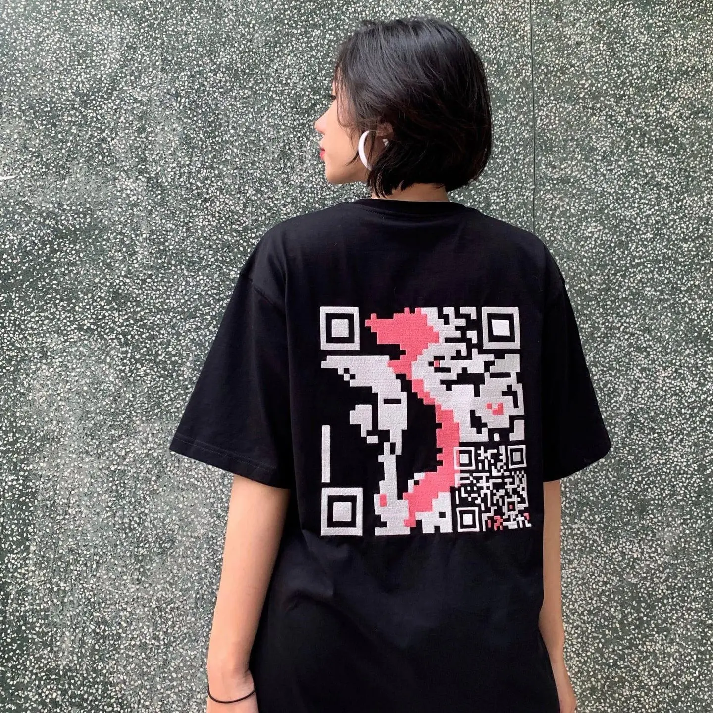Áo Phông Thêu Mã QR : Tôi Yêu Việt Nam