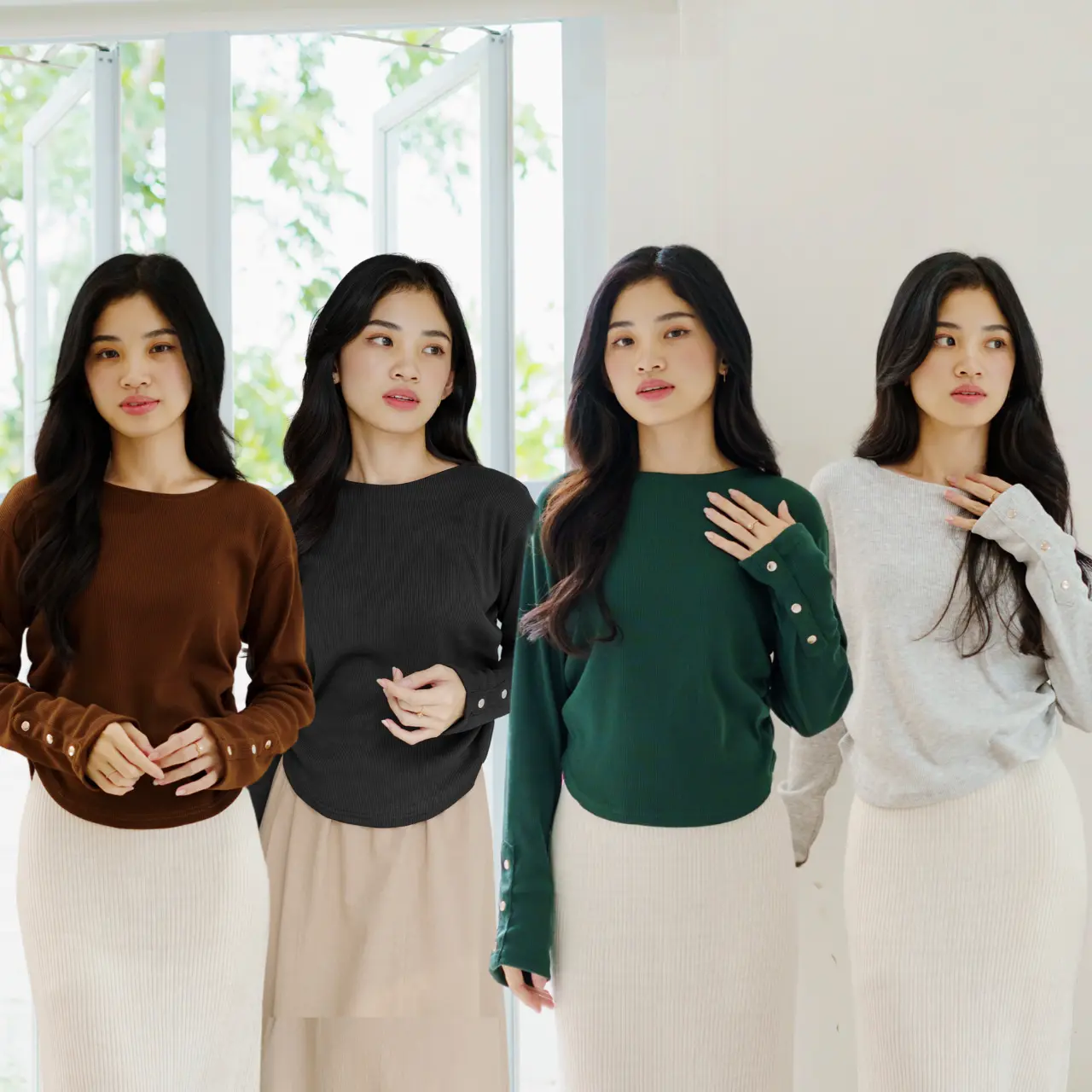 Hollingberry - Jihyo Side Button Longsleeve