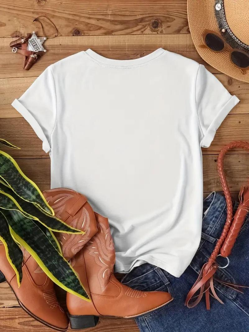 Product Introduction of 【Plus Size】 Cartoon Castle & Figure Print Round Neck Tee, Casual Short Sleeve Crew Neck T-shirt for Summer, Women's Plus Clothing for Daily Wear 7