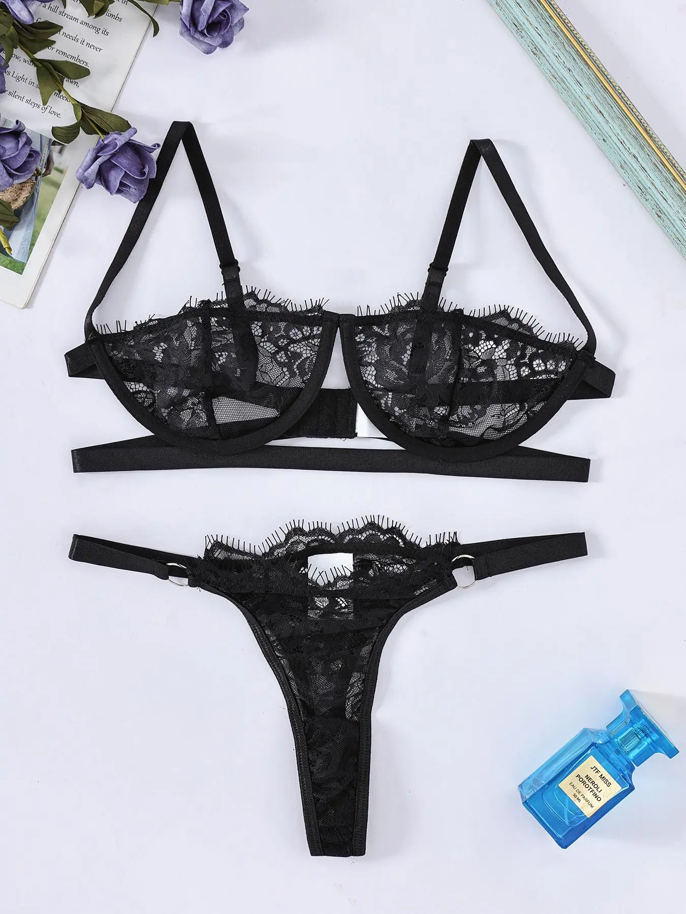 Women's Solid Color Lace Bra & Panty Two-Piece Set, Sexy Comfy Breathable Underwear Set for Daily Wear, Women Sexy Lingeries & Costumes