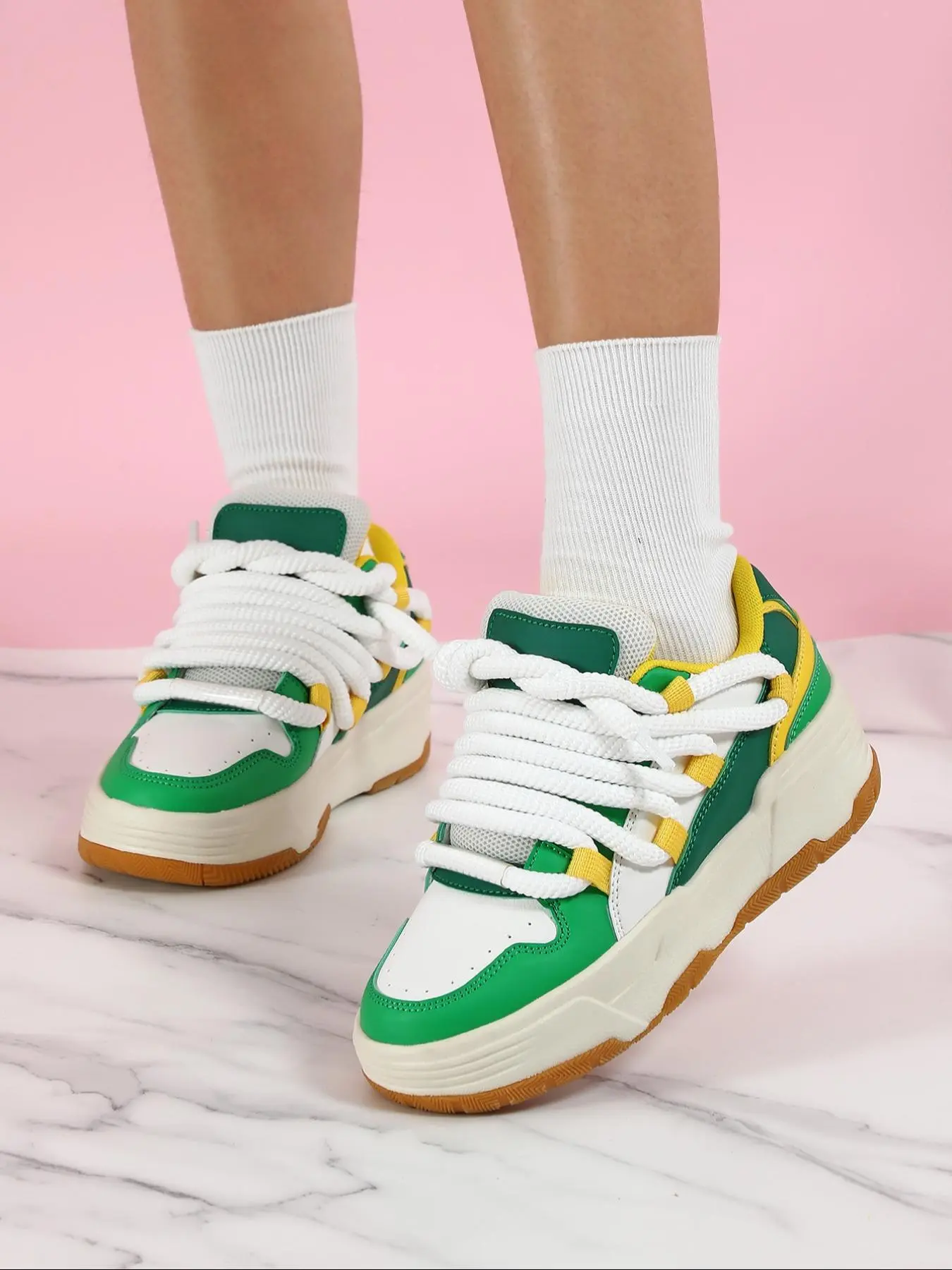 Women's Fashion Colorblock Lace Up Low Top Skate Shoes, Casual Comfortable Sports Shoes for Daily Wear, Female All-match Round Toe Shoes for Daily Wear, Chunky Sneakers