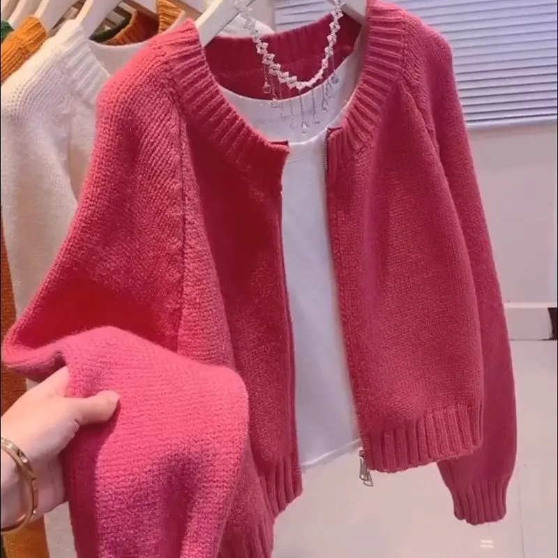 Áo Khoác Len Cropped, Màu Đỏ Hồng, Dành Cho Nữ, Mùa Thu 2024 Phong Cách Hàn Quốc Mới, Dáng Rộng Rãi Và Thường Ngày, Có Thể Mặc Ngoài Trời, Áo Cardigan Dệt Kim Có Khóa Kéo
