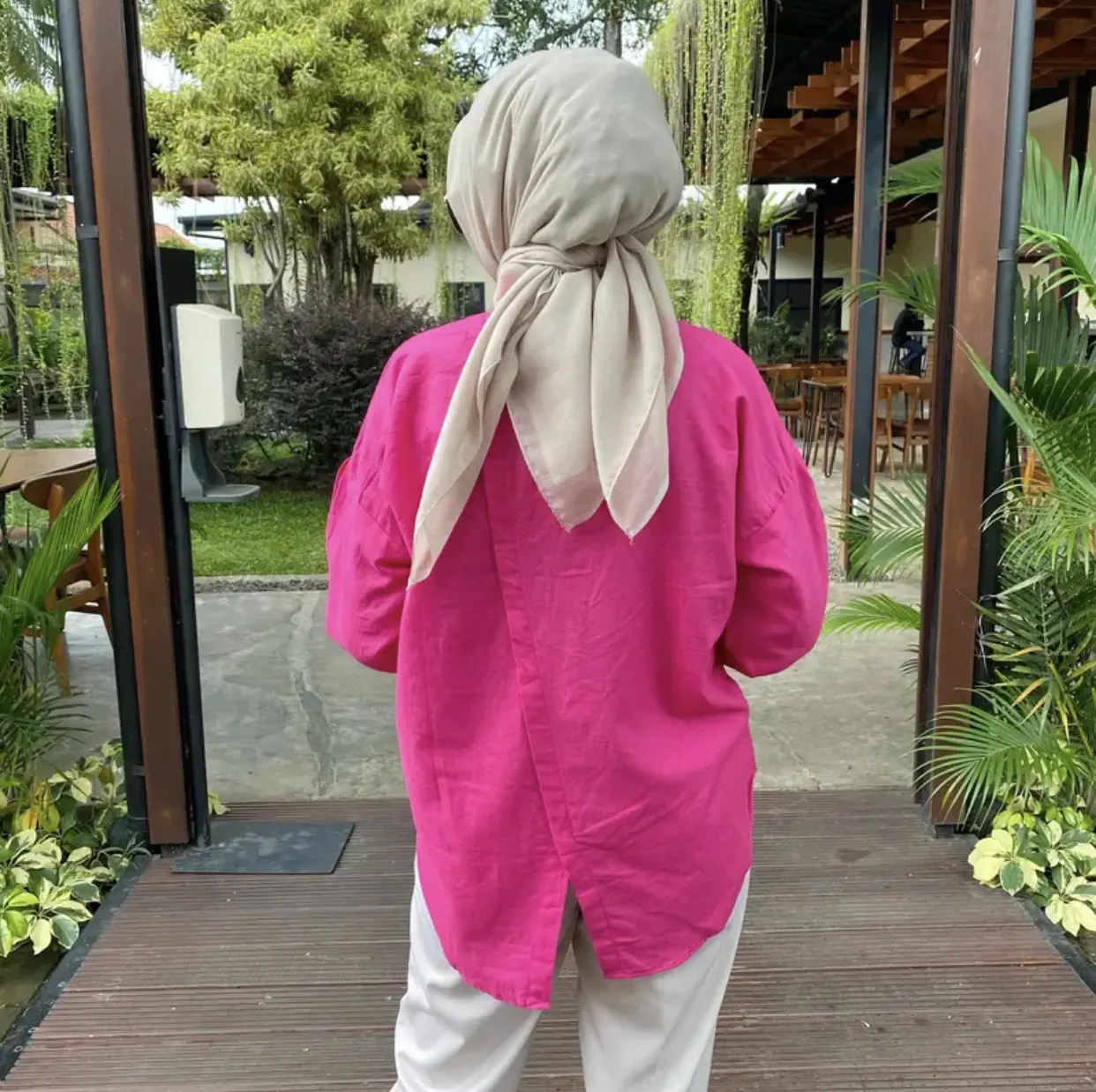 Nelka Shirt Oversize - Kemeja Linen Wanita Allsize Fit Panjang Tangan Atasan Jeans Beige